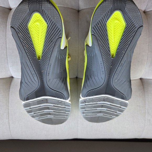 Nike Metcon 8 Training Shoes Womens Size 7.5 Neon Yellow CrossFit Gym Sneakers - Picture 5 of 11